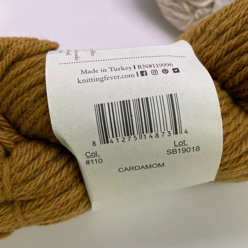Juniper Moon Farm Santa Cruz Organic Merino Yarn Lot of 2 Cardamom & Ivory