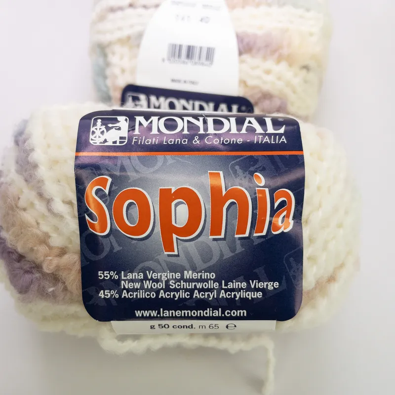 Mondial Sophia Yarn Lot of 2 Skeins Color 941 Dye Lot 40 Merino Blend Italy