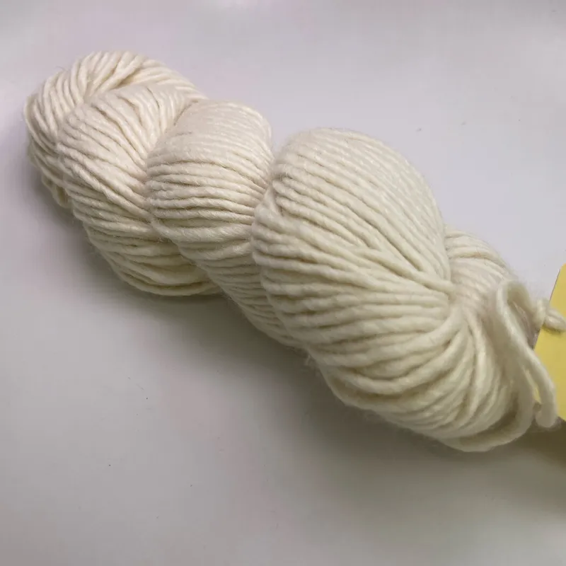 Juniper Moon Farm Moonshine Bulky Yarn Color 01 Cream 100g Wool Alpaca Silk