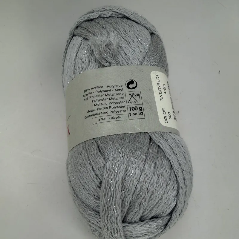 Katia Ondas Lux Metallic Ruffle Scarf Mesh Ribbon Yarn Silver Gray Color 300