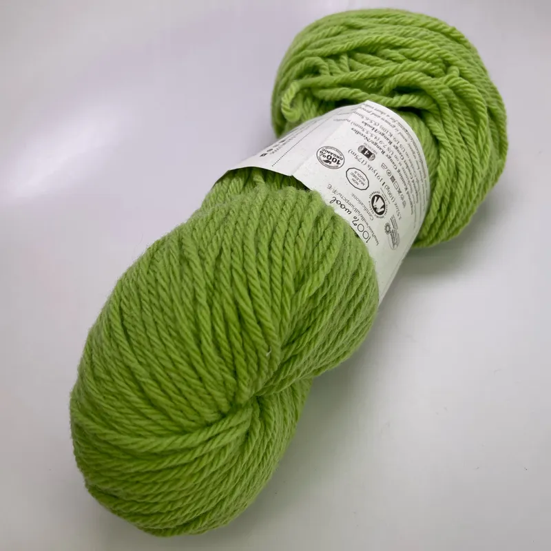 Juniper Moon Farm Santa Cruz Organic Merino Yarn Avocado #139 100g Worsted