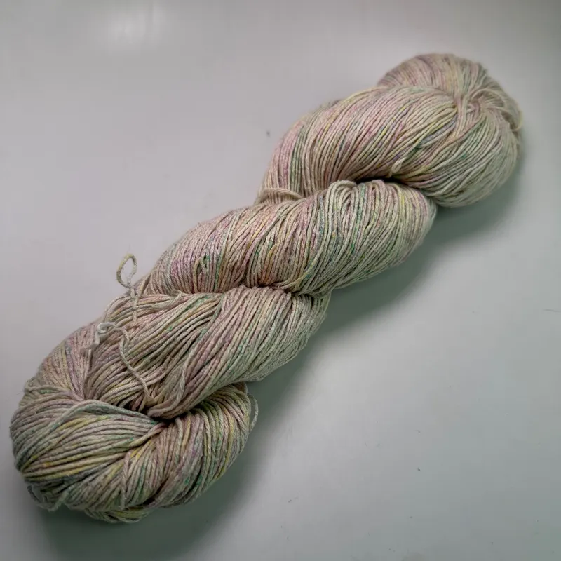 Araucanía Aquarella Raw Silk Artistry Yarn 100% Organic Silk 100g Hank Pastel