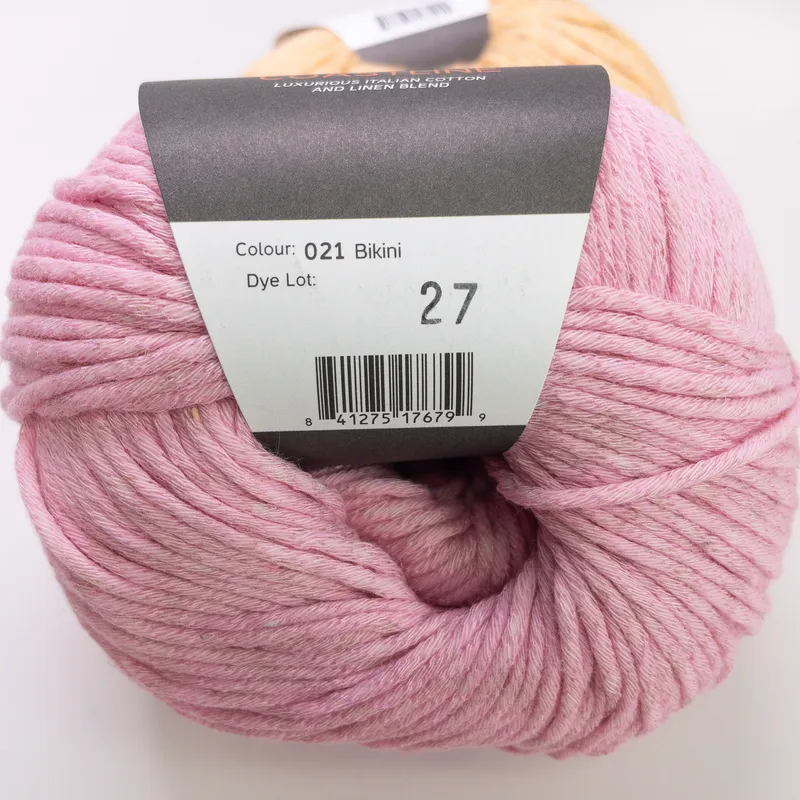 Jody Long Coastline Yarn Lot - 2 Skeins - Seahorse & Bikini - Cotton Linen Blend