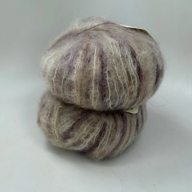 Lot of 2 CHIC 1/3500 Kid White Mohair Wool Blend Yarn 25g 87m Col 605 Lot 207