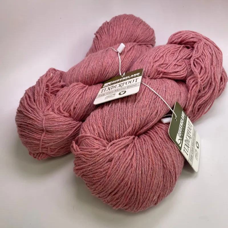 Lot of 2 Queensland Collection Tenderfoot Yarn Venetian Rose TEND-129 Merino