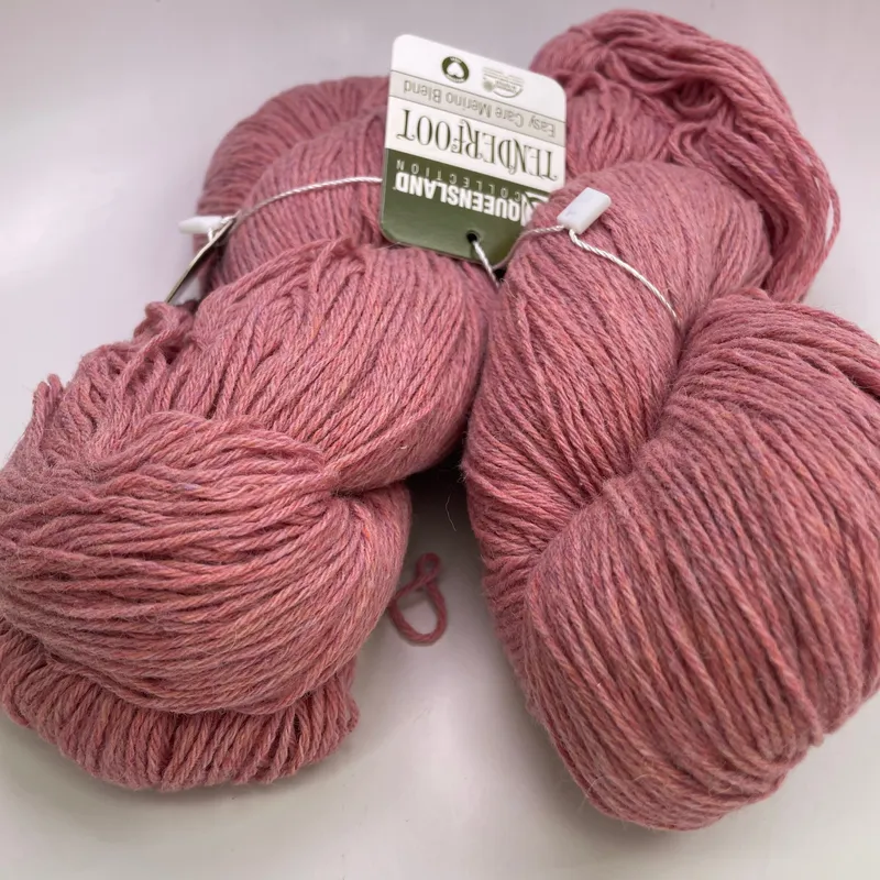 Lot of 2 Queensland Collection Tenderfoot Yarn Venetian Rose TEND-129 Merino