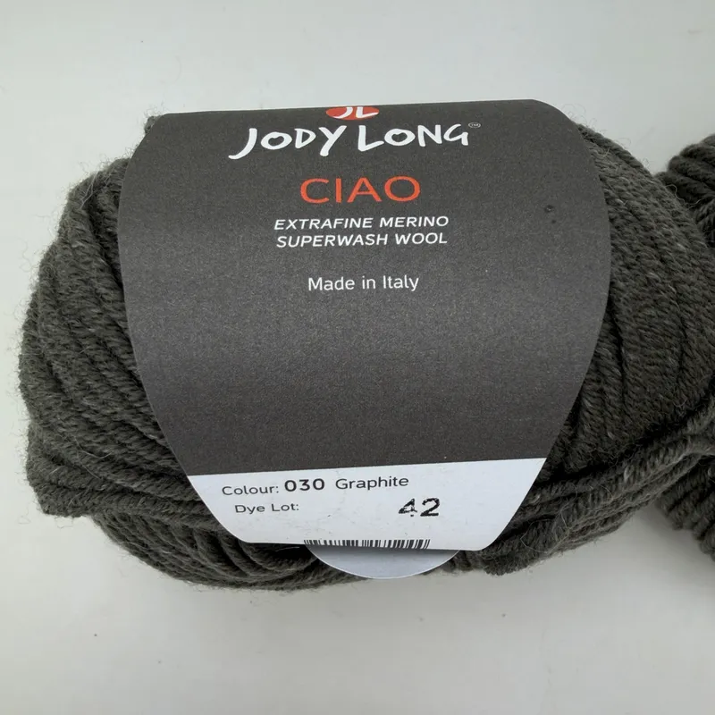 Jody Long Ciao Extrafine Merino Superwash Wool Yarn Lot of 2 - 030 Graphite